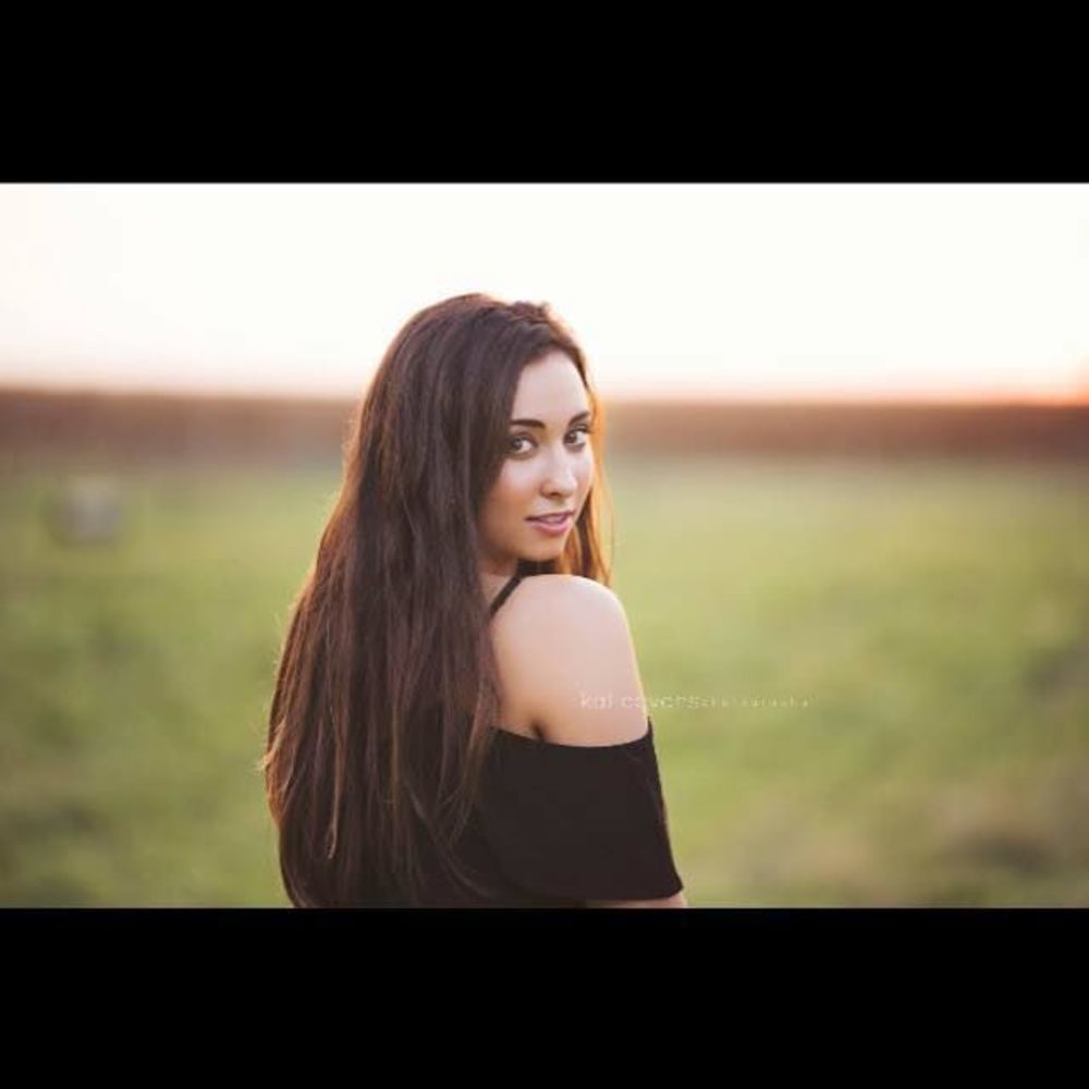 Meet your Posher, Claire